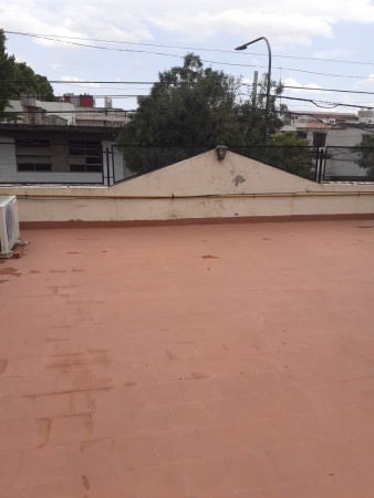 4 Amb Casa 1 Planta Lote Propio, Jardin + Patio + Terraza.