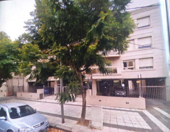 3 Amb Fte c/Balcon, 2 Cocheras, 2 Baños, Edif.Categoria c/Amenities. DIVINO