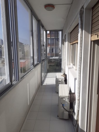 3 Amb amplios c/COCHERA, "Semi-Piso" Balcon Corrido.Excel, Ubicacion a mts Av. Cabildo