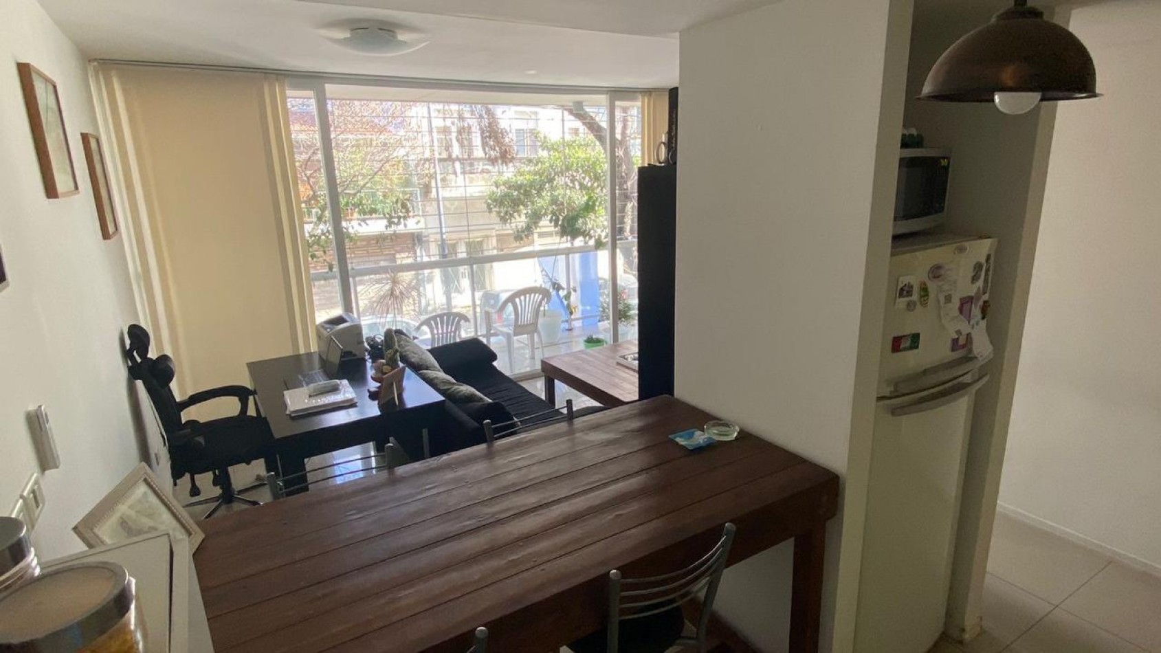 Hermoso departamento 2 ambientes a la calle, con detalles de calidad, gran balcon y luz