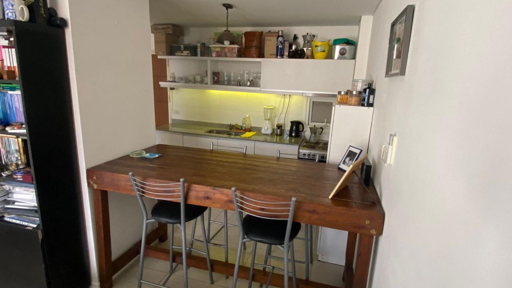 Hermoso departamento 2 ambientes a la calle, con detalles de calidad, gran balcon y luz