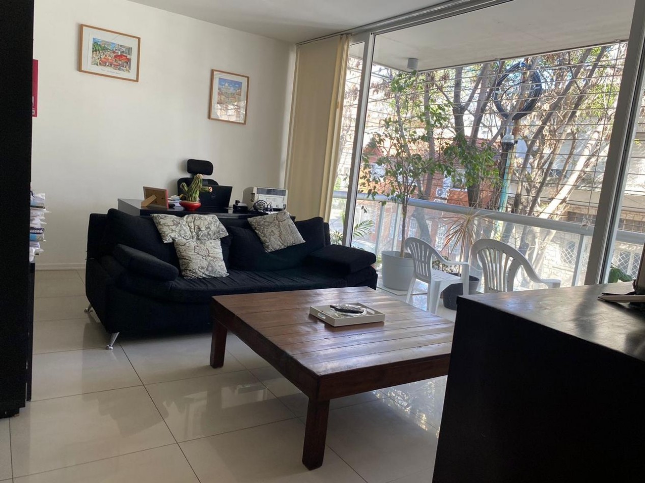 Hermoso departamento 2 ambientes a la calle, con detalles de calidad, gran balcon y luz